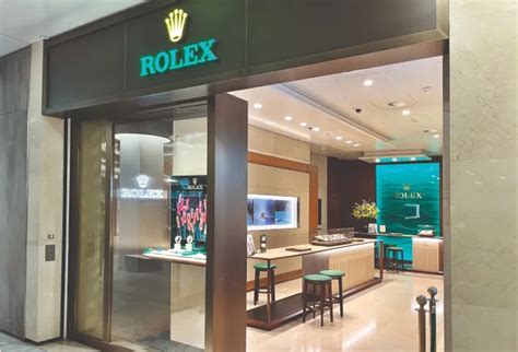 rolex kopen op schiphol invoer|Rolex airport Schiphol.